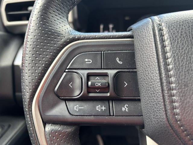 2025 Toyota 4Runner SR5 4WD (GS)