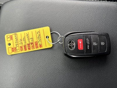 2026 Toyota 4Runner Hybrid Limited 4WD (Natl)