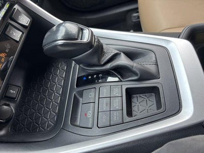 2020 Toyota RAV4 XLE Premium AWD (Natl)
