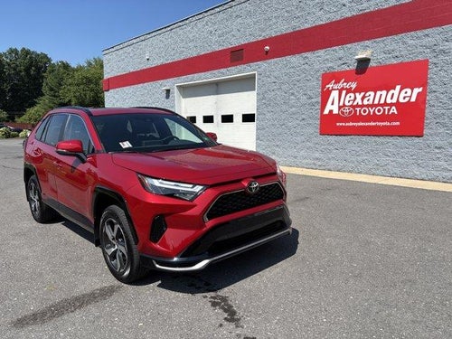 2025 Toyota RAV4 Plug-In Hybrid SE (Natl)