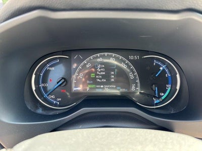 2025 Toyota RAV4 Plug-In Hybrid SE (Natl)