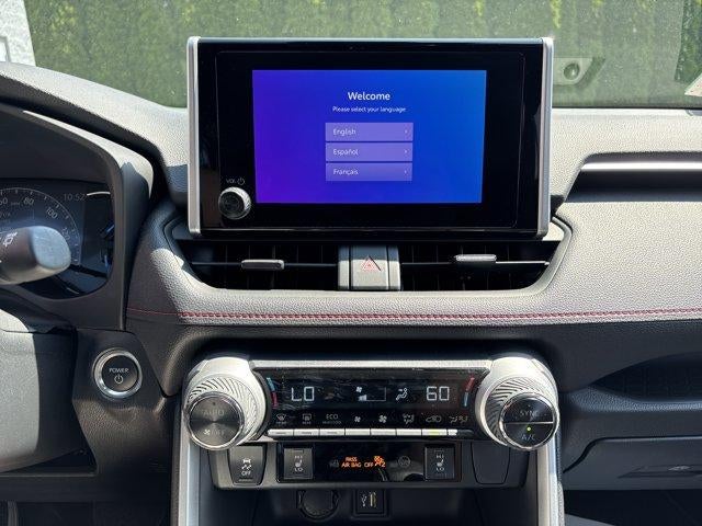 2025 Toyota RAV4 Plug-In Hybrid SE (Natl)