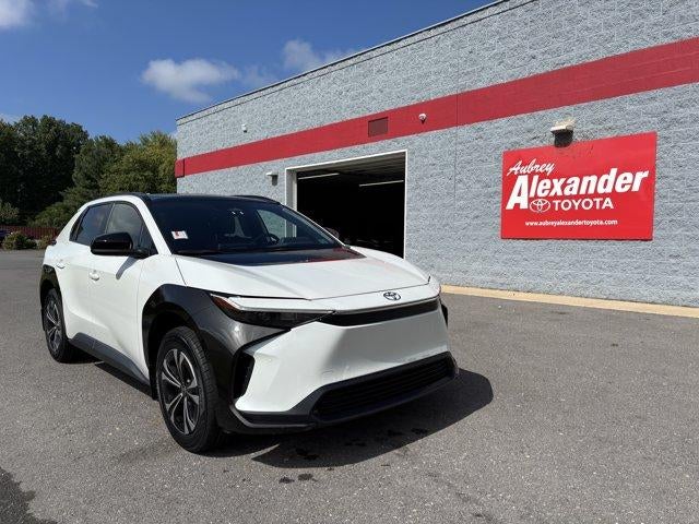 2024 Toyota bZ4X XLE AWD (Natl)