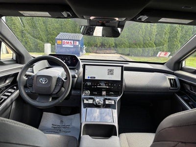 2024 Toyota bZ4X XLE AWD (Natl)