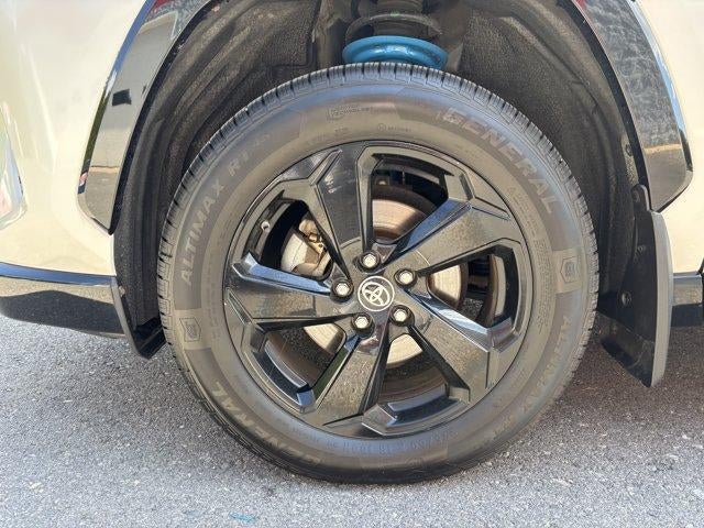 2019 Toyota RAV4 Hybrid XSE AWD (Natl)