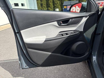 2022 Hyundai KONA SEL Auto AWD