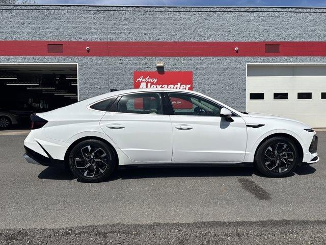 2025 Hyundai SONATA SEL FWD