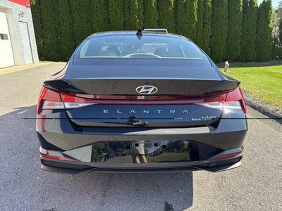 2023 Hyundai ELANTRA Hybrid Blue DCT