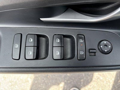 2024 Hyundai ELANTRA Limited IVT