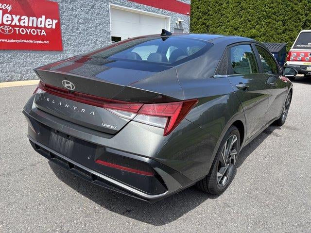 2024 Hyundai ELANTRA Limited IVT