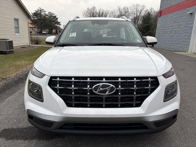 2024 Hyundai VENUE SEL IVT