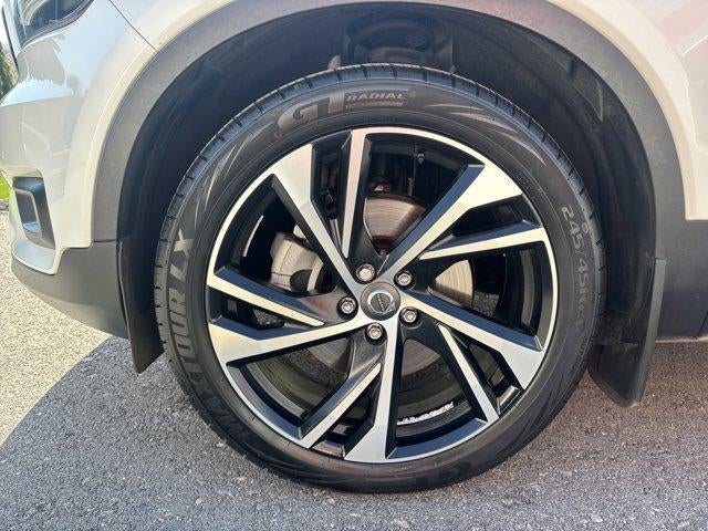 2021 Volvo XC40 T5 AWD R-Design