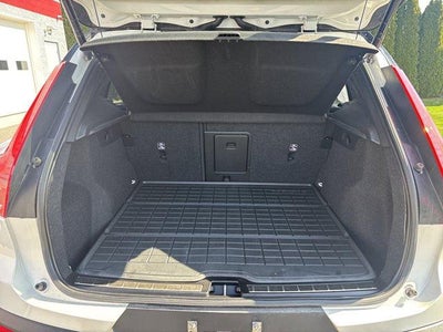 2021 Volvo XC40 T5 AWD R-Design