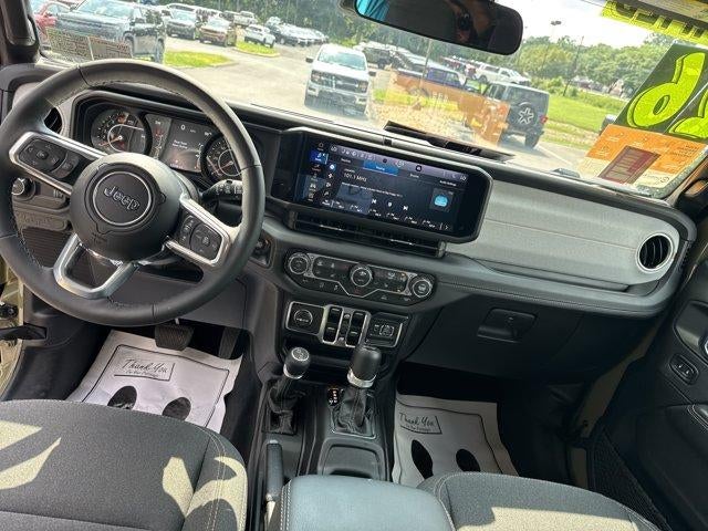 2026 Jeep Wrangler Sahara 4 Door 4x4