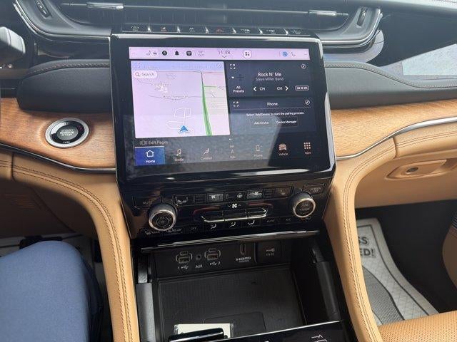 2023 Jeep Grand Cherokee L Summit Reserve 4x4