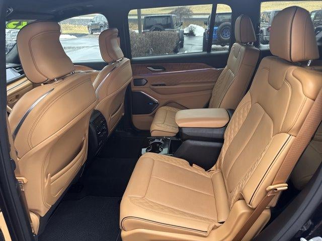 2023 Jeep Grand Cherokee L Summit Reserve 4x4