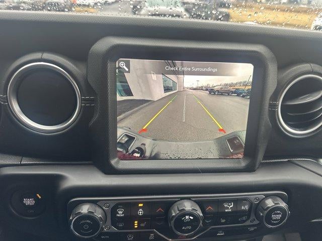 2021 Jeep Gladiator Overland 4x4