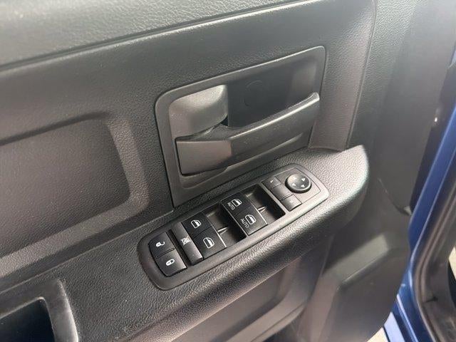 2019 RAM 1500 Classic Express 4x4 Quad Cab 6'4" Box