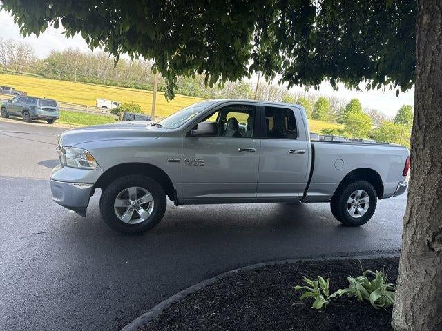 2017 RAM 1500 SLT 4x4 Quad Cab 6'4" Box