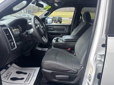 2024 RAM 1500 Classic Warlock 4x4 Crew Cab 5'7" Box