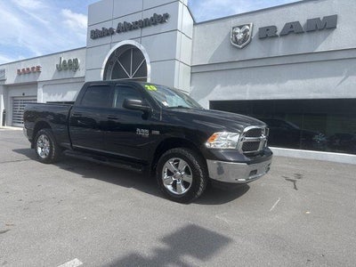 2020 RAM 1500 Classic SLT 4x4 Crew Cab 6'4" Box