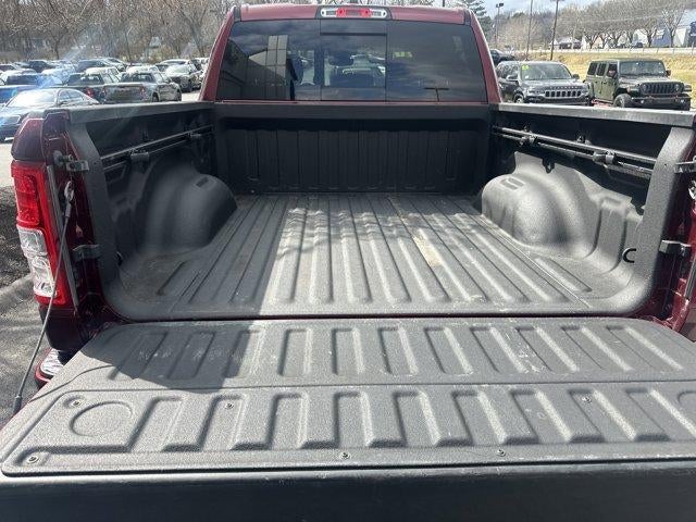 2020 RAM 1500 Big Horn 4x4 Crew Cab 5'7" Box