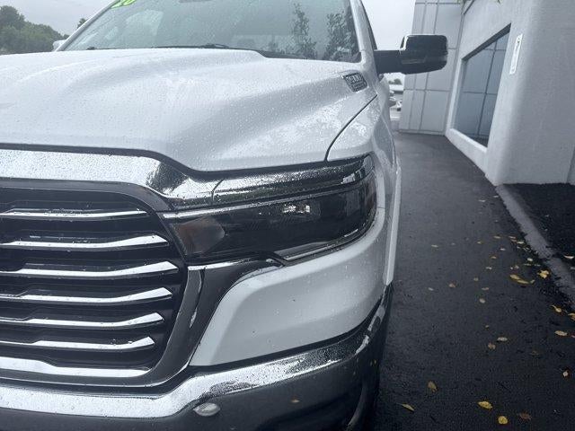 2026 RAM 1500 Laramie 4x4 Crew Cab 5'7" Box