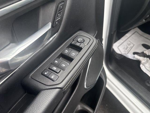 2026 RAM 1500 Laramie 4x4 Crew Cab 5'7" Box