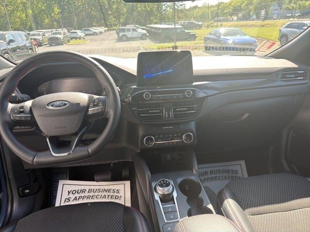 2025 Ford Escape ST-Line Select AWD