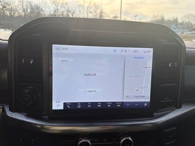 2022 Ford F-150 LARIAT 4WD SuperCrew 5.5' Box