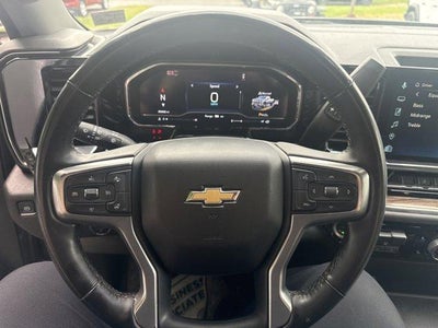 2025 Chevrolet Silverado 3500 HD Crew Cab Long Box 4-Wheel Drive LT