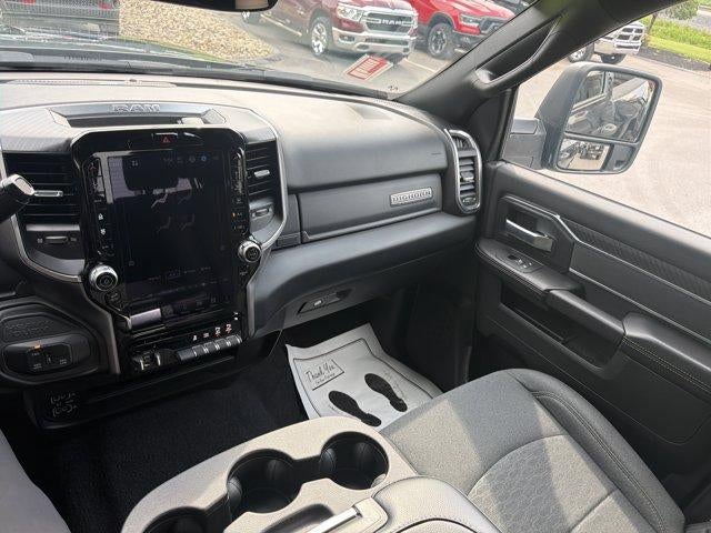 2026 RAM 2500 Big Horn 4x4 Crew Cab 6'4" Box