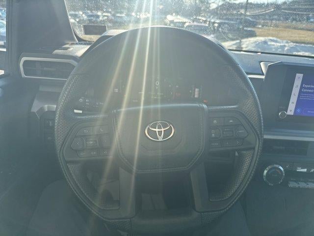 2024 Toyota Tacoma 4WD 4WD SR5 Double Cab 5' Bed AT (GS)