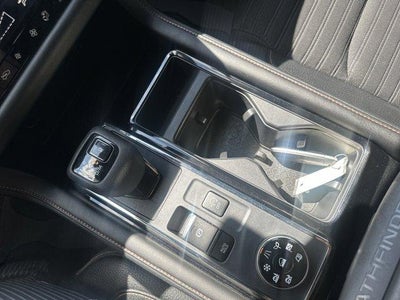 2024 Nissan Pathfinder Rock Creek 4WD