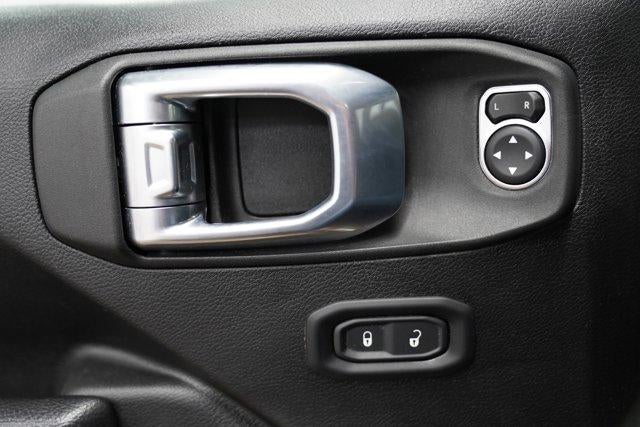 2022 Jeep Wrangler Unlimited Willys 4x4