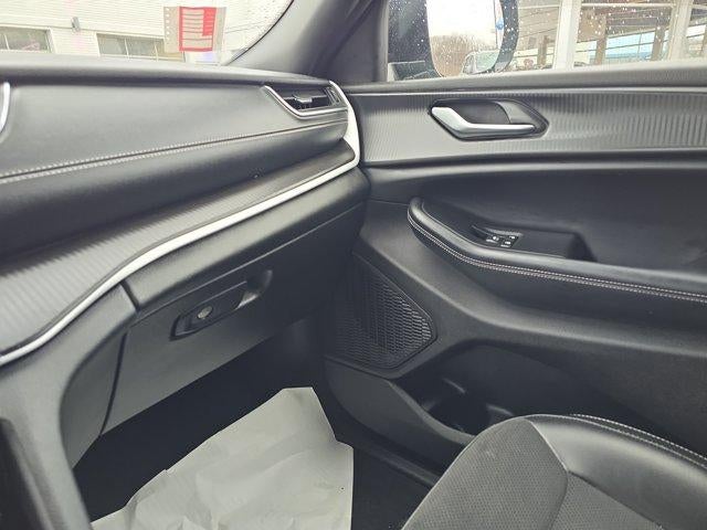 2024 Jeep Grand Cherokee Altitude 4x4
