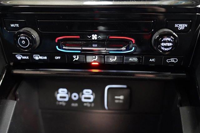 2023 Jeep Grand Cherokee Laredo X 4x4