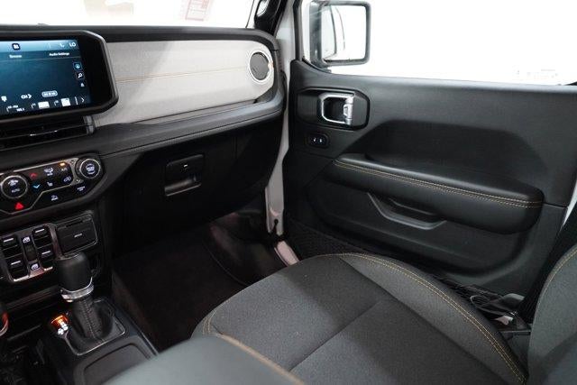 2025 Jeep Wrangler 4xe Sahara 4x4