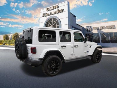 2025 Jeep Wrangler 4xe Sahara 4x4