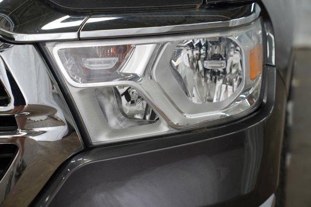 2021 RAM 1500 Big Horn 4x4 Crew Cab 5'7" Box