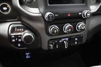 2022 RAM 1500 Big Horn 4x4 Crew Cab 5'7" Box