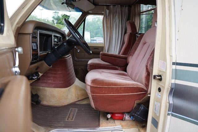 1988 Ford E-350 Base