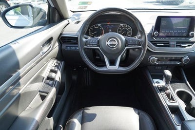 2024 Nissan Altima 2.5 SR Sedan