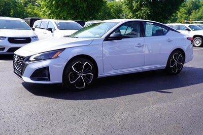 2024 Nissan Altima 2.5 SR Sedan