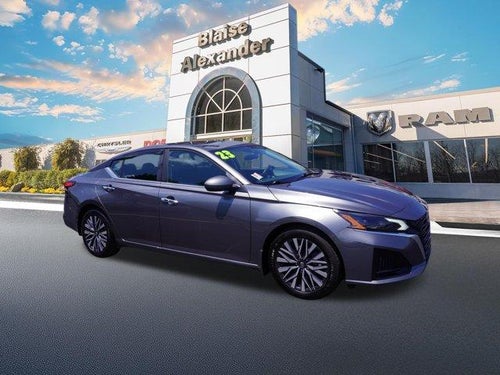2023 Nissan Altima 2.5 SV Sedan