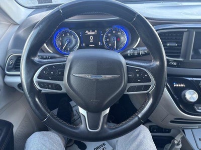 2018 Chrysler Pacifica Touring L FWD