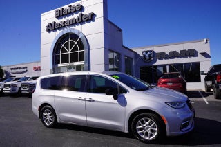 2024 Chrysler Pacifica Touring L FWD