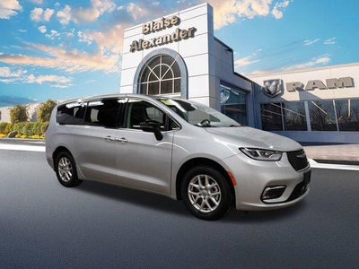 2024 Chrysler Pacifica Touring L FWD