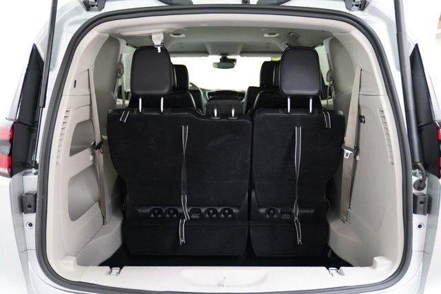 2024 Chrysler Pacifica Touring L FWD