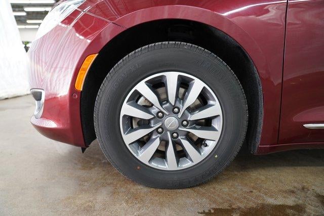 2020 Chrysler Pacifica Touring L Plus FWD